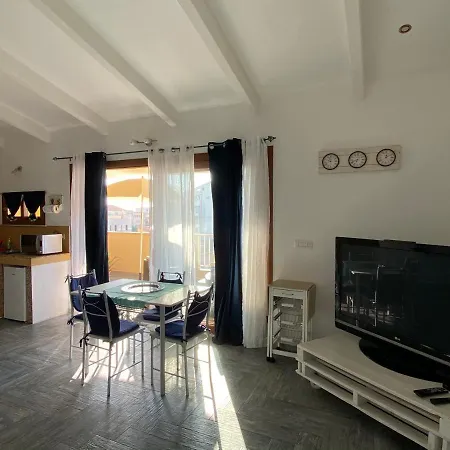 Via Sassari Apartman Alghero